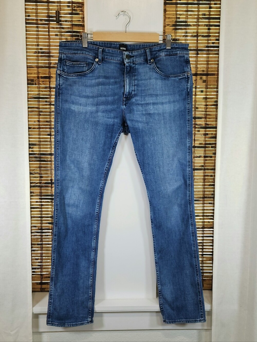 🔥 Upgrade Your Denim Game: Hugo Boss / Candiani Slim Fit Jeans (Size 34x32) 🔥